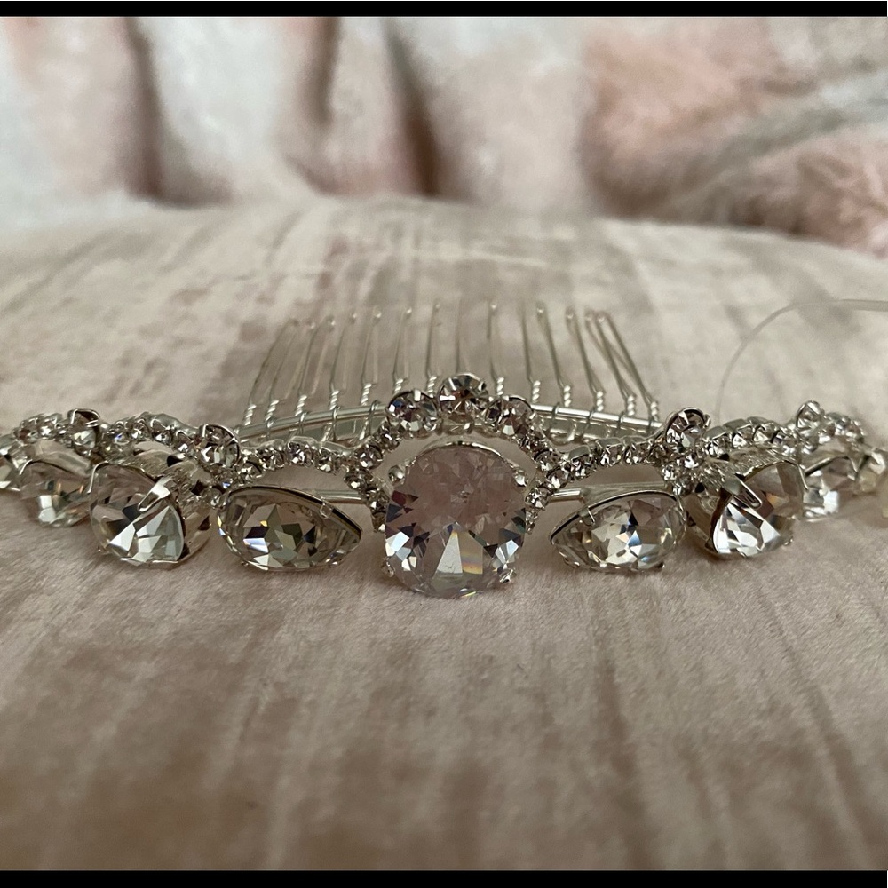 AVA Couture Tiara Hair Piece (NEW)